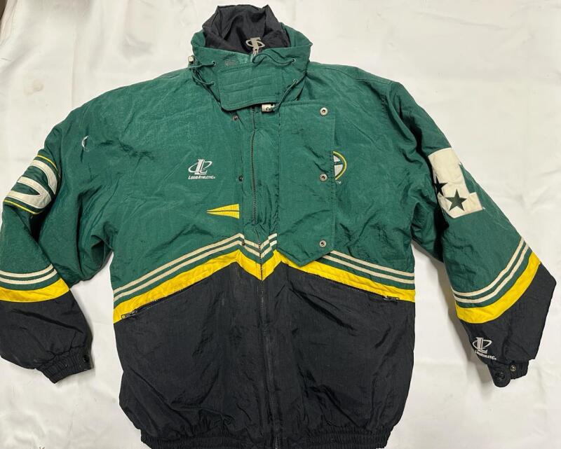 Authentic Men&rsquo;s Large NFL Green Bay Packers Jacket - See Photos/Description