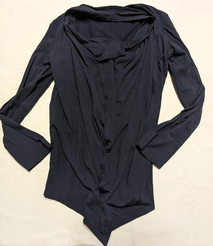 New Size Large Women's Long Sleeve Shirt.