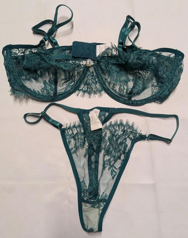 New Size Large Women's 2 PC Lace Bra and Thong.