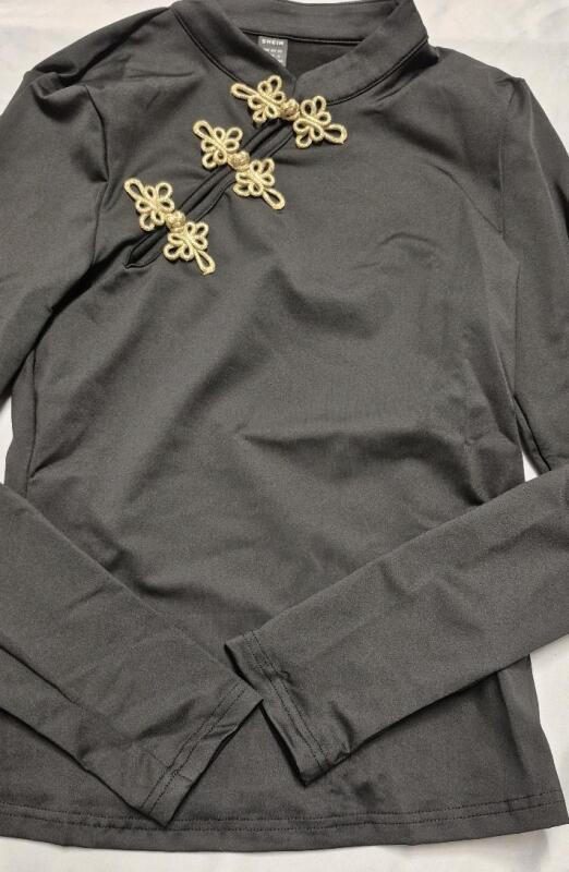New sz Small Women's Top