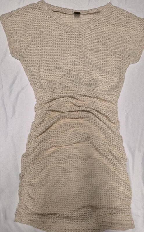 New sz XSMALL Women's Lightweight Dress