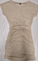 New sz XSMALL Women's Lightweight Dress