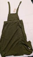 New Size M Women's Emery Rose Overall Style Dress