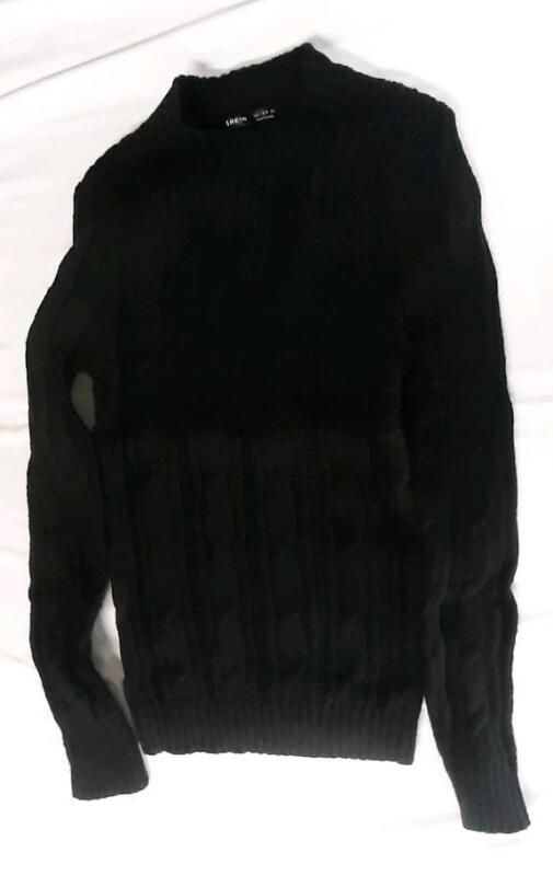 New Women's Sz. Small Knit Longsleeve Sweater