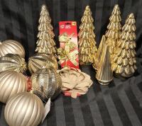 14 New Christmas Decor & Ornaments Tallest 10"