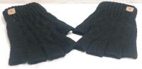 New Pair of Fingerless Gloves