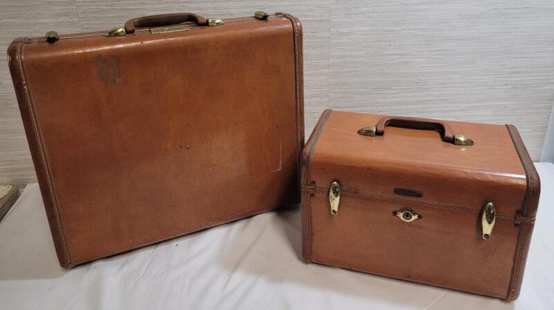 Vintage 1960s Samsonite Briefcase & Train Case w/Tray .