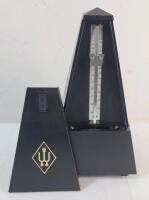 Wittner Maelzel Metronome in Black Matte Finish Plastic Case . Tested Working