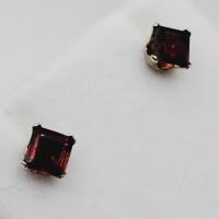14KT Yellow Gold Natural Garnet (0.78ct) Earrings, W/A $370.00. with appraisal