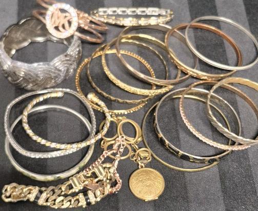 20 Vintage to Modern Bracelets
