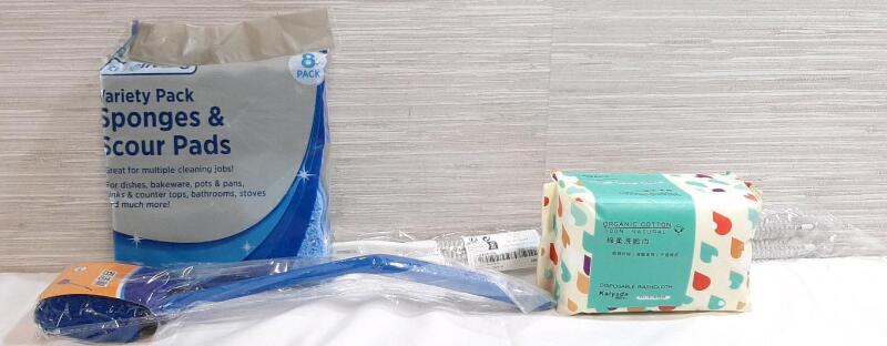Lot of Indoor Cleaning Products, Including An 8Pc Sponge/Scour Pad Variety Pack, Pack of Disposable Washcloth, Sponge Tool w/ Handle & 2 Pipe Cleaners