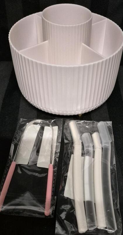 New Beauty Accessories Tongue Scraper, 4 Facial Razors & Lazy Susan Makeup Caddy 6" Diameter