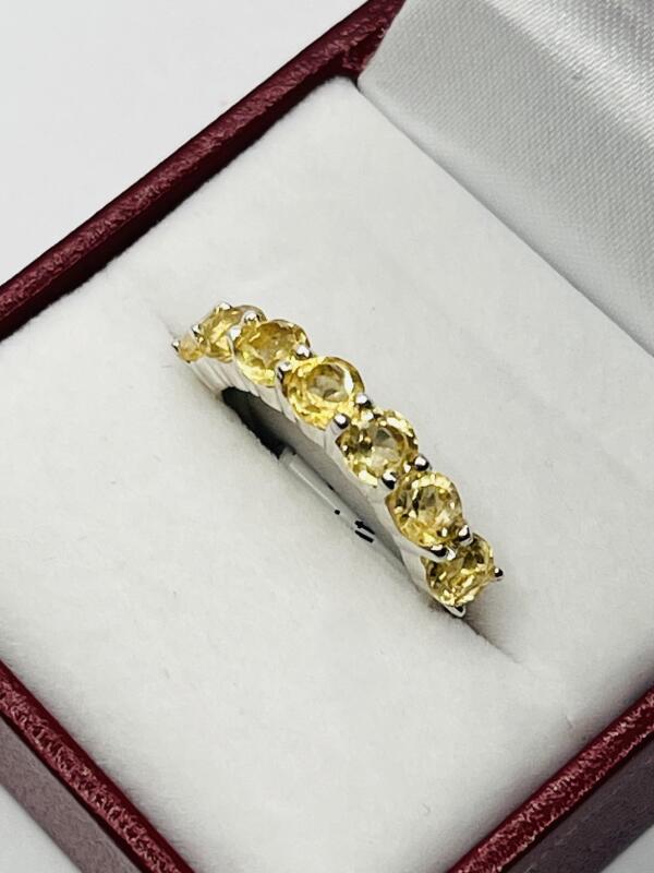 Sterling Silver Natural Citrine Quartz (1.70ct) Ring, Size 6, comes with APPRAISAL $350.00. Citrine is the birthstone for November.