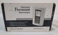New - Aube Electronic Thermostat 4000w 240vac 50/60 HZ 16.7 A Resistive 4-Wires . Model # TH114-A-240S-B