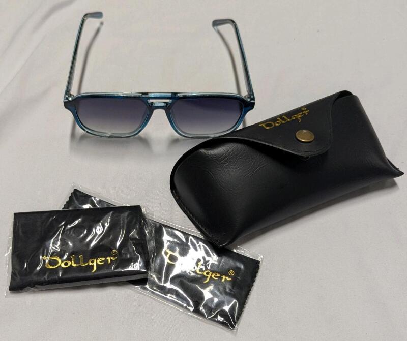 New: Aviator Style Sunglasses - Measures 14 cm across - Comes With Case/Cleaning Wipe