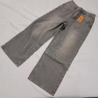 New Women's Sz. Medium 28&times;28 Myoursa Straight Leg Wide Bottom Jeans , Light Grey .
