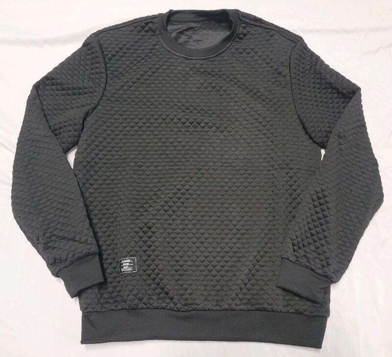 New Men's Sz. Medium Manfinity Classic Wear Black Sweater