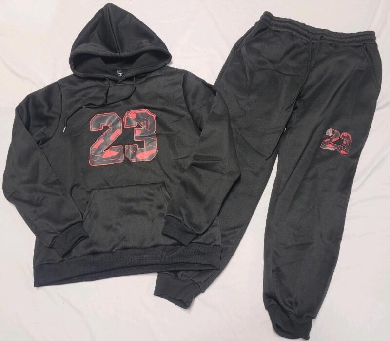 New Men's Sz. Medium Manfinity 23 Sweater & Sweatpants Combo , Black .
