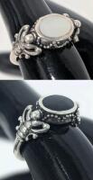 Size 6.5 Women's Sterling Silver Stamped 925 Presumed Mother of Pearl / Onyx Stone Flip Ring