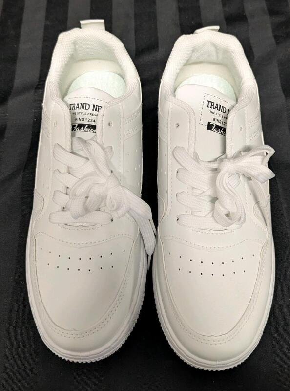New: White Women's Sneakers - Size EU40 - Measures 27cm Heel to Toe