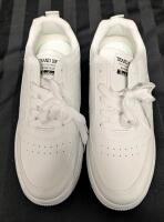 New: White Women's Sneakers - Size EU40 - Measures 27cm Heel to Toe