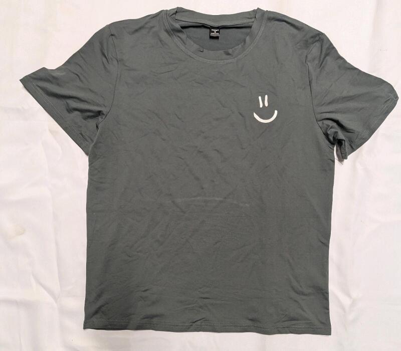 New: Men's Size M - Manfinity - Smiley Print Shirt