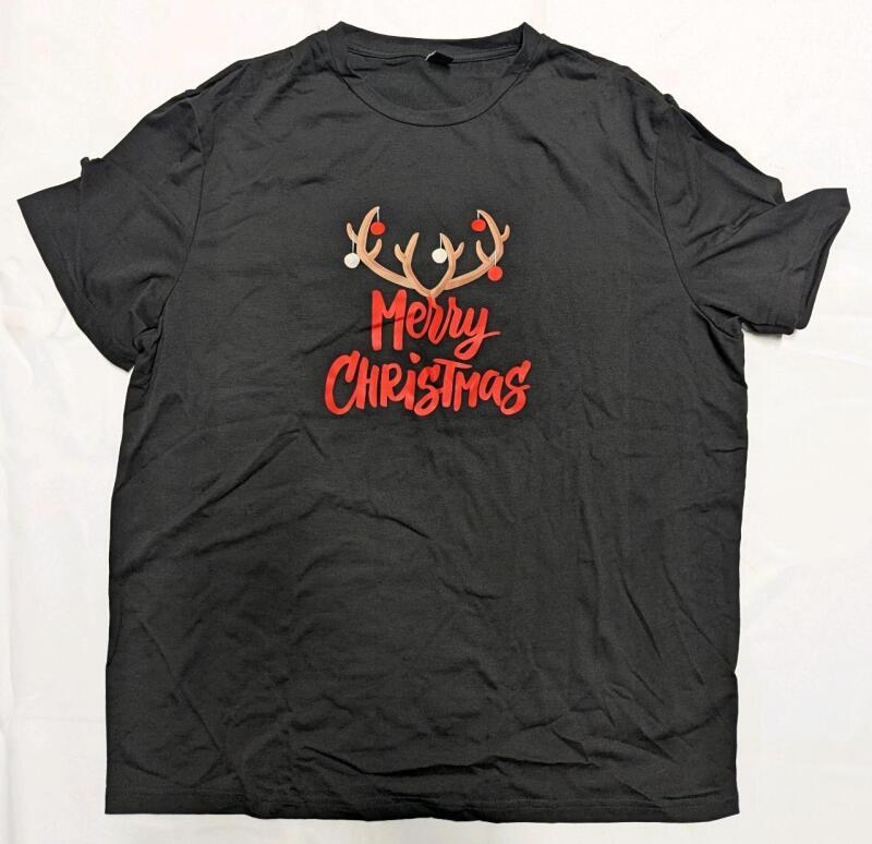 New: Size XXL Men's - Manfinity Merry Christmas T-Shirt