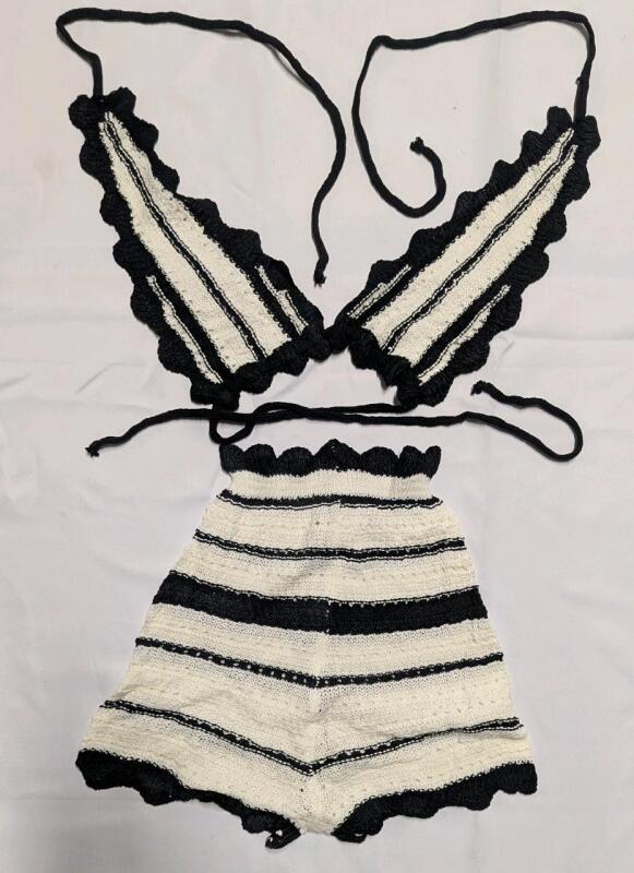New: Size XXL Women's - Striped Crochet Two Piece Set