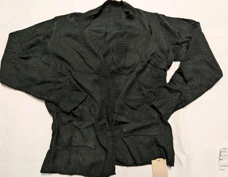 New Size 1xl Women's Long Sleeved Shirt
