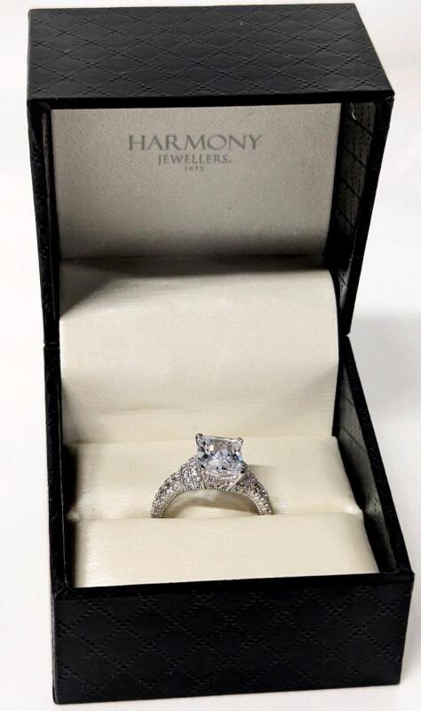 Gorgeous Size 8 Sterling Silver Stamped 925 Pav&eacute; Rhinestone Ring With Faceted Rectangular CZ Open Gallery