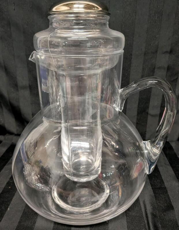 Large Glass Pitcher Infuser. 12"Tall