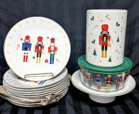 New Porcelain & Glass Nutcracker Kitchen Additions: 10&times; 9" Dinner Plates, 3" Cake Stand, 1.65L Glass Food Container With Lid & 7" Utensil Holder