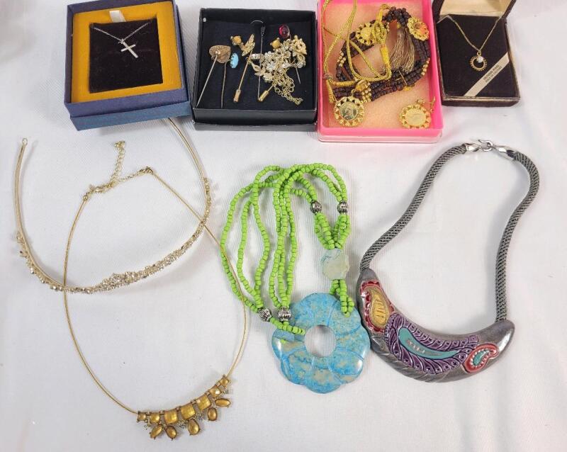 Women's Jewelry Lot - Necklaces , Earring Sets , Hair Pins & Tiara