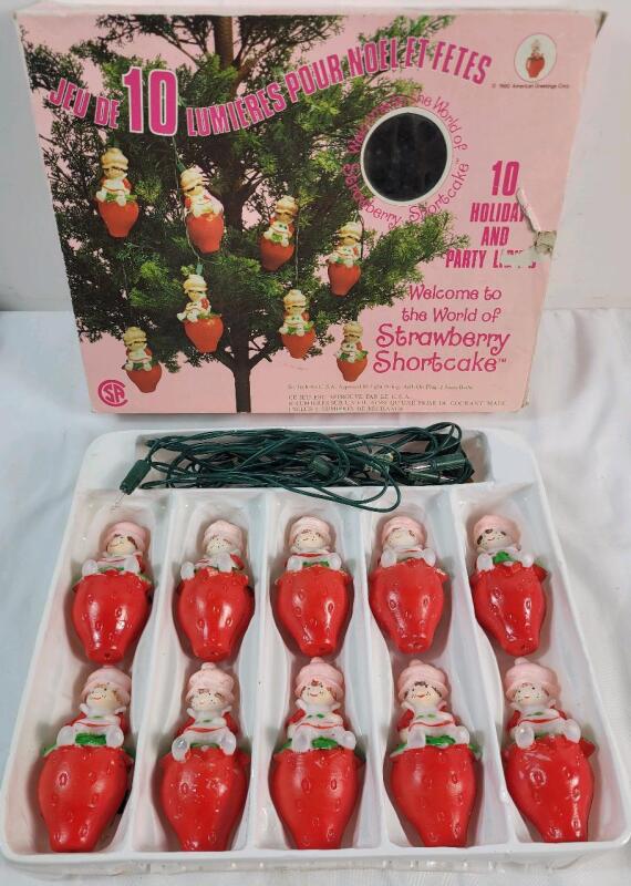 Vintage 1980 Strawberry Shortcake Holiday & Party Lights - Set of 10 . Lights tested and working