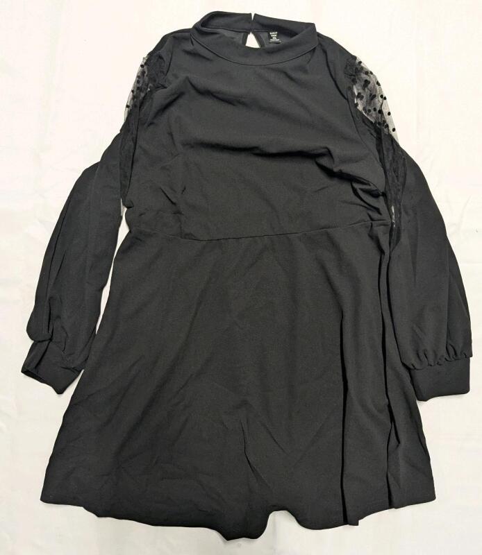 New: Size 2XL Women's - Black Long Sleeved Dress With Polka Dot Lace Arms