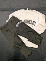New 8y kids 2 Piece Sweater and Sweatpants.