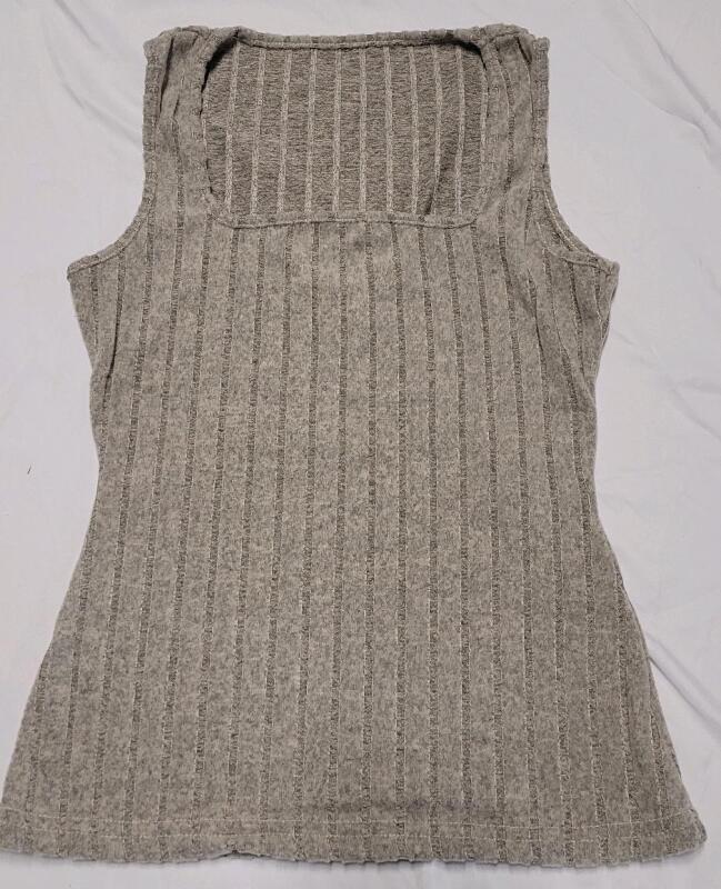 New Women's Sz. XS Fleece Style Polyester Tank Top , Grey