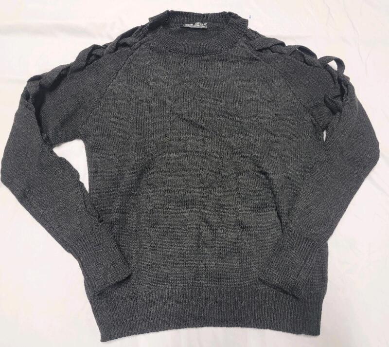 New - Women's Sz. Medium Shein Grey Sweater