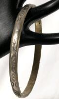 Vintage Stamped Pattetn Sterling Silver Stamped 925 Bangle, 0.25" Wide &times; 2.7" Diameter