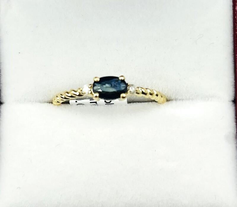10KT Yellow Gold Natural Blue Sapphire (0.46ct) with Natural Diamond (0.03ct) Ring, Size 6.5, comes with appraisal $1280.00. Sapphire is the birthstone for September.