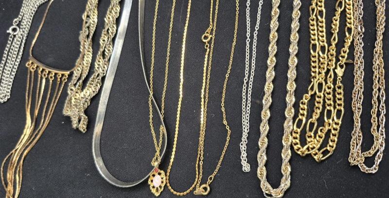 11 Chain Necklaces