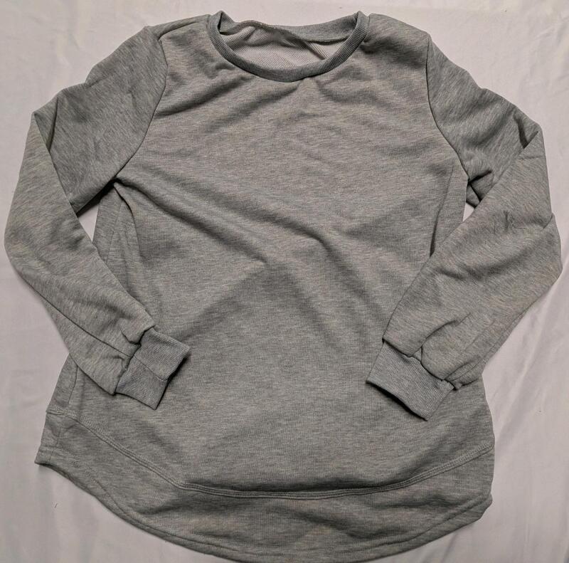 New Size Medium Women's Emery Rose Sweater.