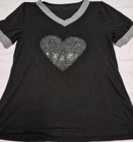 New sz Medium Women's T-Shirt