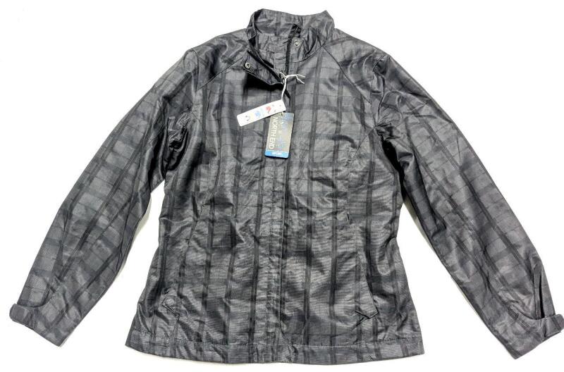 New Size Med Petite Women's NORTHEND SPORT Locale Lightweight City Plaid Jacket, Style 78671
