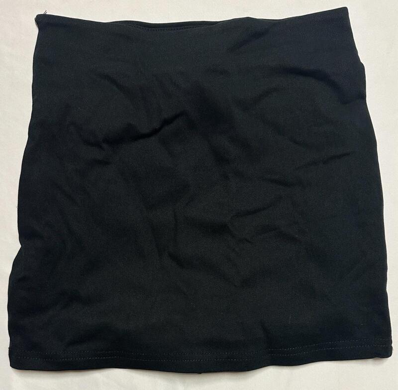 New Pair of Women&rsquo;s Small Skorts