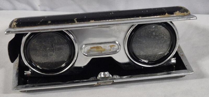 Vintage Compact, Foldable Opera Glasses or Theater Binoculars.