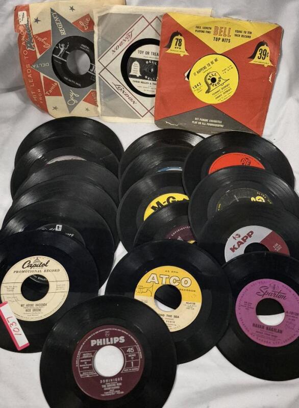 19 Vintage 45's Records