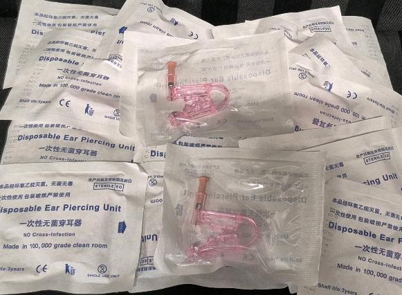 20 New Sterile Disposable Ear Piercing Units Exp 2027 10 13