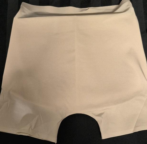 New sz Medium Women's Bum Padded Shapewear