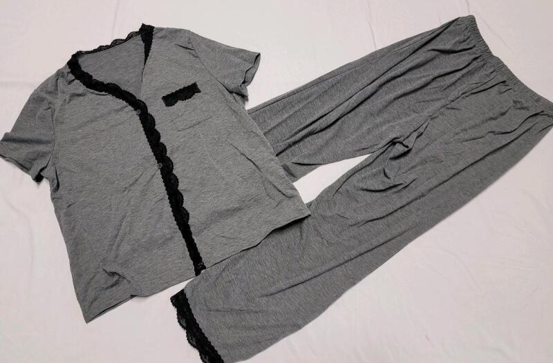 New Women's Sz. Large 2px. Grey Pajama Set